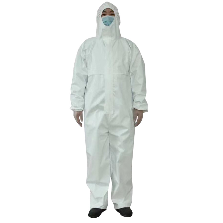 How Does an Isolation Gown Protect Healthcare Workers?